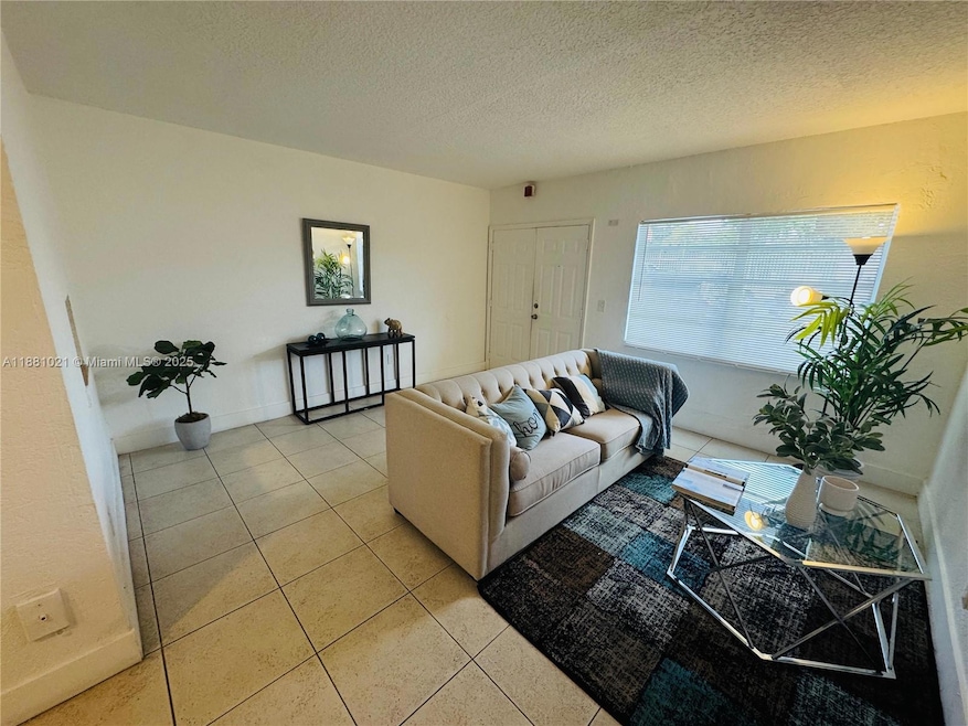1403 NW 103rd St unit 304, Miami, FL 33147 - photo 1