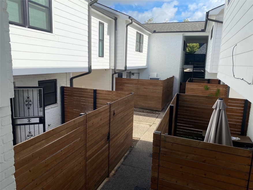 Unit is hidden away in this cozy complex located in the heart of Montrose.