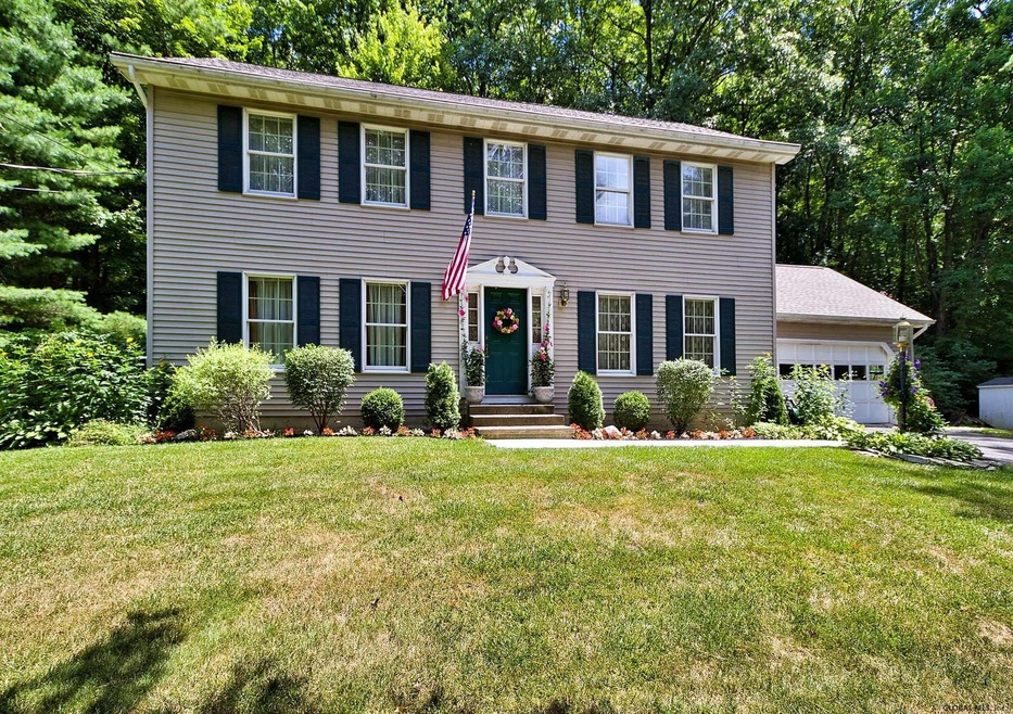 254 Schodack Dr, Castleton On Hudson, NY 12033 - photo 1