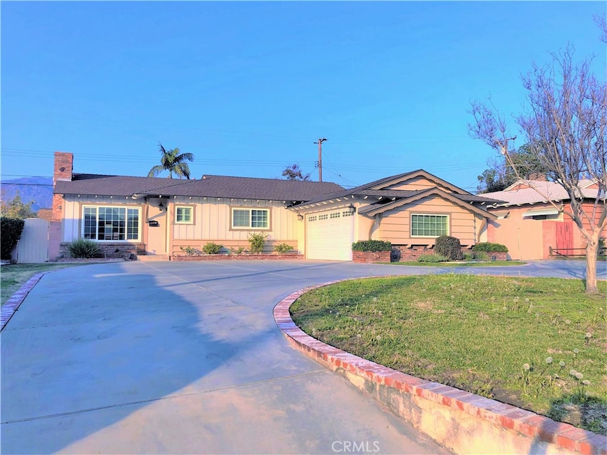 943 E Foothill Blvd, Glendora, CA 91741 - photo 1