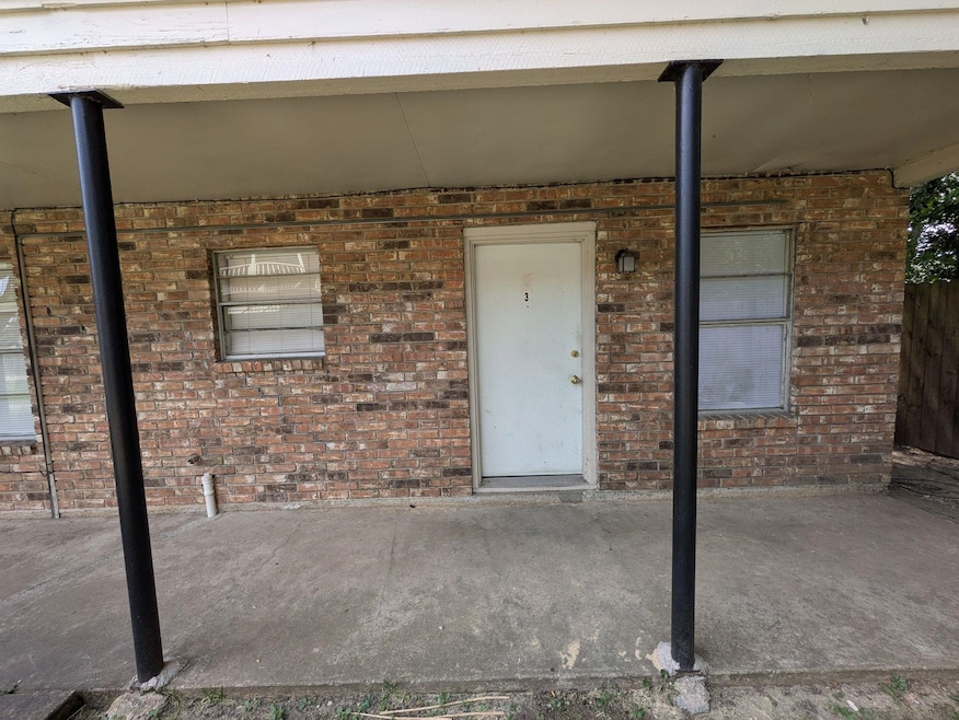 4348 Sullivan St unit 3, Beaumont, TX 77705 - photo 1