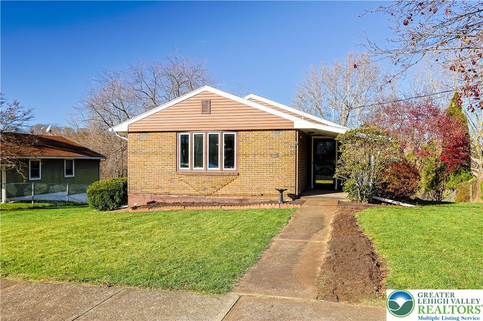 1631 Spring Garden St, Easton, PA 18042 - photo 1