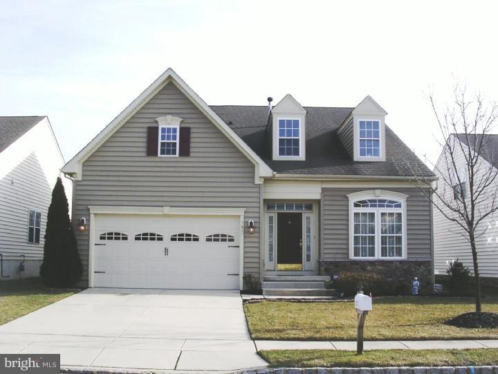 157 Hearthstone Dr, Berlin, NJ 08009 - photo 1