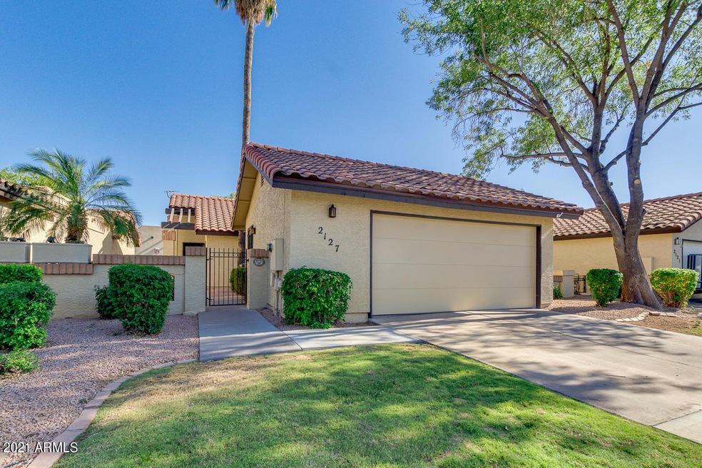 2127 E Fairview Ave, Mesa, AZ 85204 - photo 1