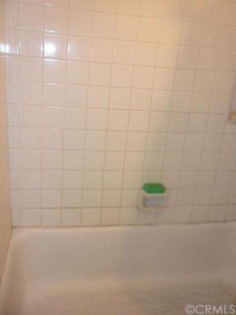 1212 E 127th St, Los Angeles, CA 90059 - photo 1