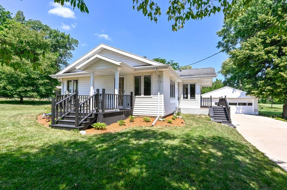 Fabulous Ranch on .71 Acre Lot