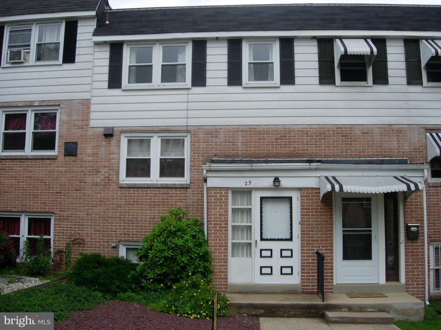 25 Hilbert Ct, Reading, PA 19606 - photo 1