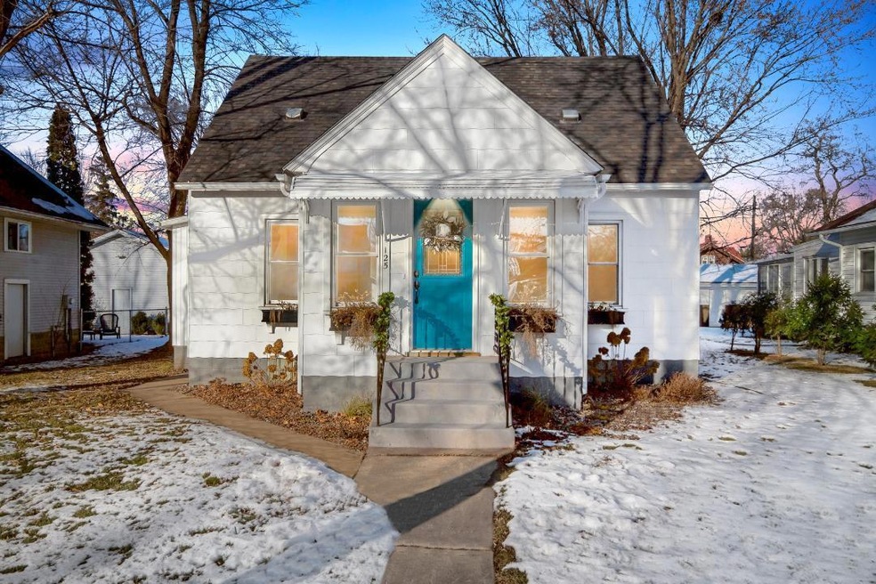 125 W Legion St, Holmen, WI 54636 - photo 1