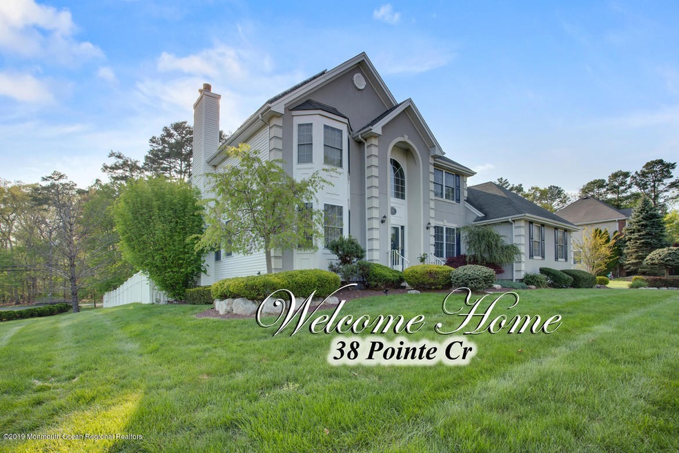 00Front_Exterior_Welcome_Home