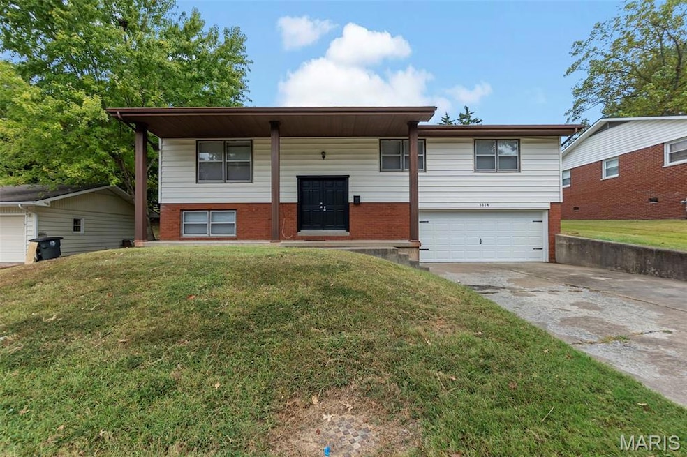 For Sale $219,900 • Co-Listing Agent