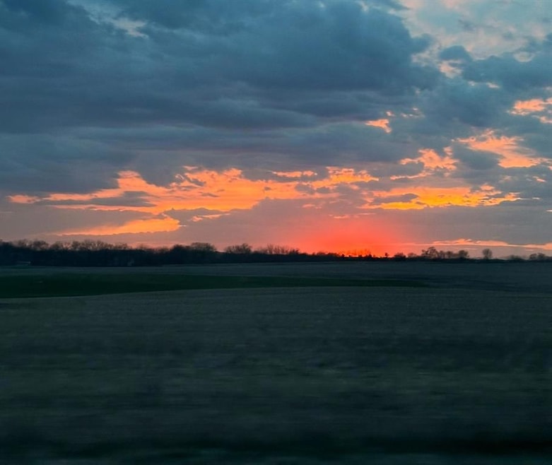 For Sale $115,000 • Co-Listing Agent