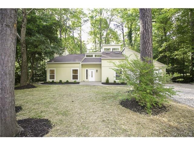 Gorgeous curb appeal. Large contemporary home on c