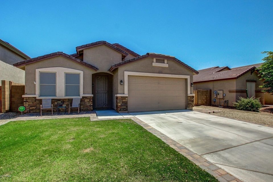 12117 W Patrick Ln