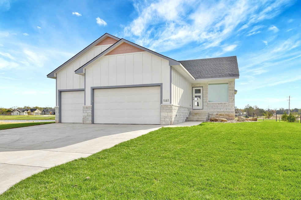 1137 W Trek Cir, Goddard, KS 67052 - photo 1