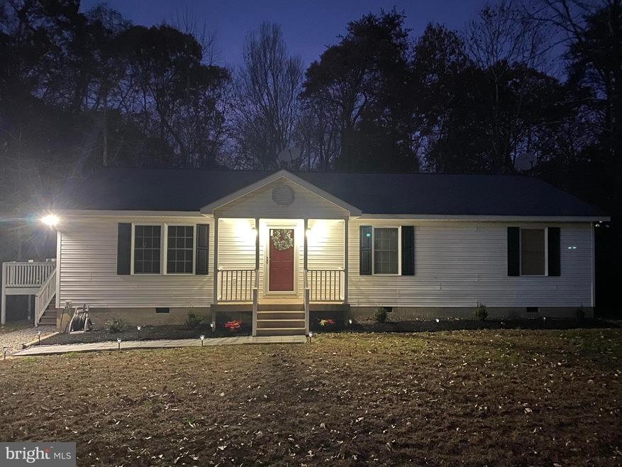 122 Baylor Dr, Montross, VA 22520 - photo 1