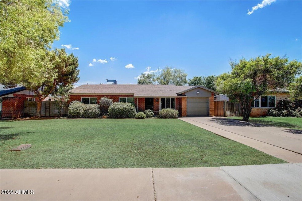 01-W Luke Ave Phoenix-001
