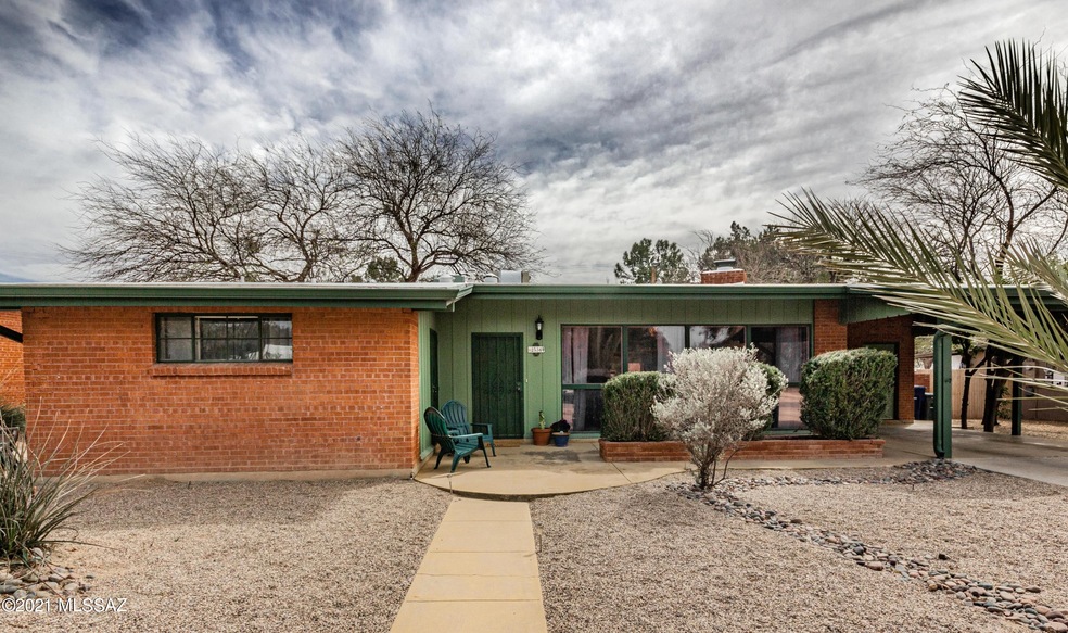 2534 E Richards Place, Tucson, AZ 85716 - photo 1