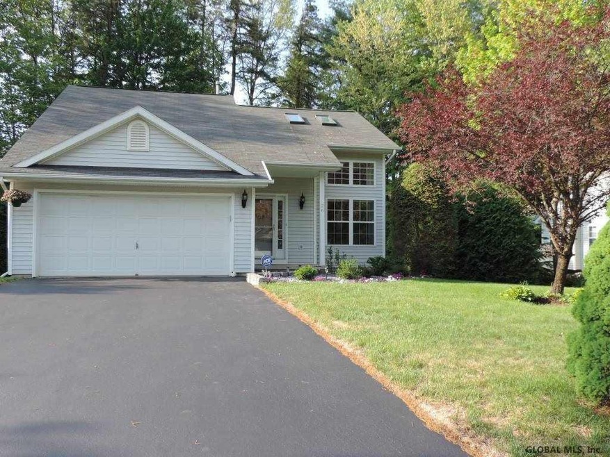 26 Woodthrush Ct, Ballston Spa, NY 12020 - photo 1