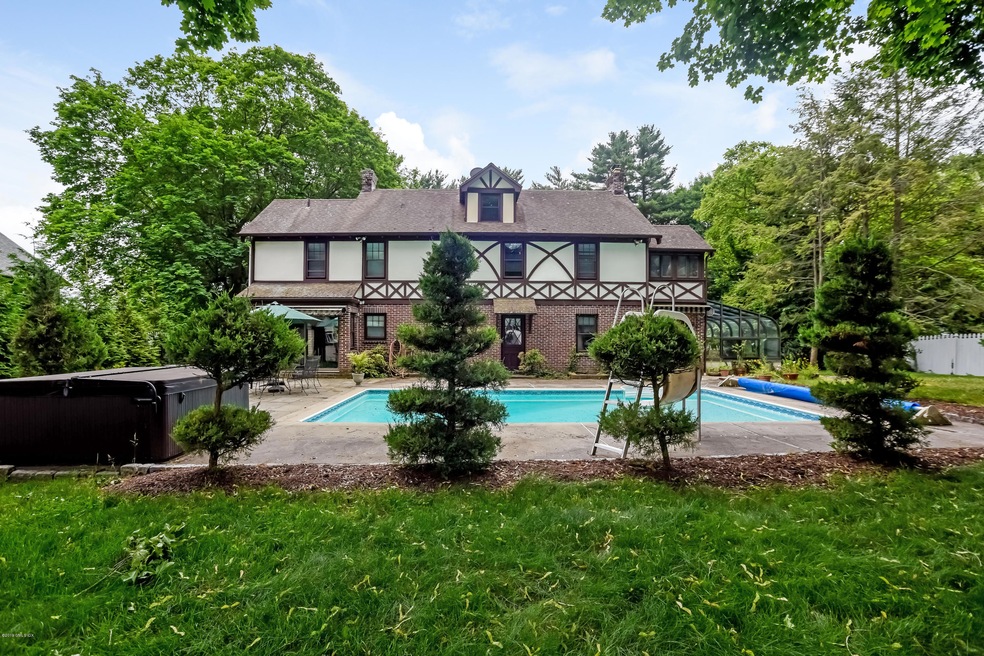 12 E Putnam Ave, Cos Cob, CT 06807 - photo 1