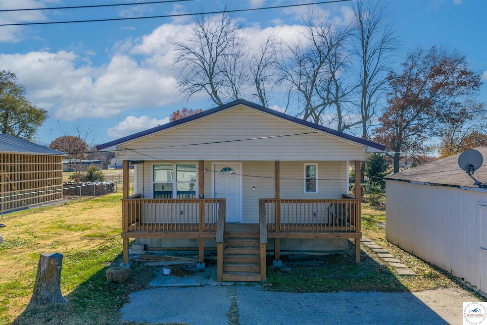 410 W Benton St, Green Ridge, MO 65332 - photo 1