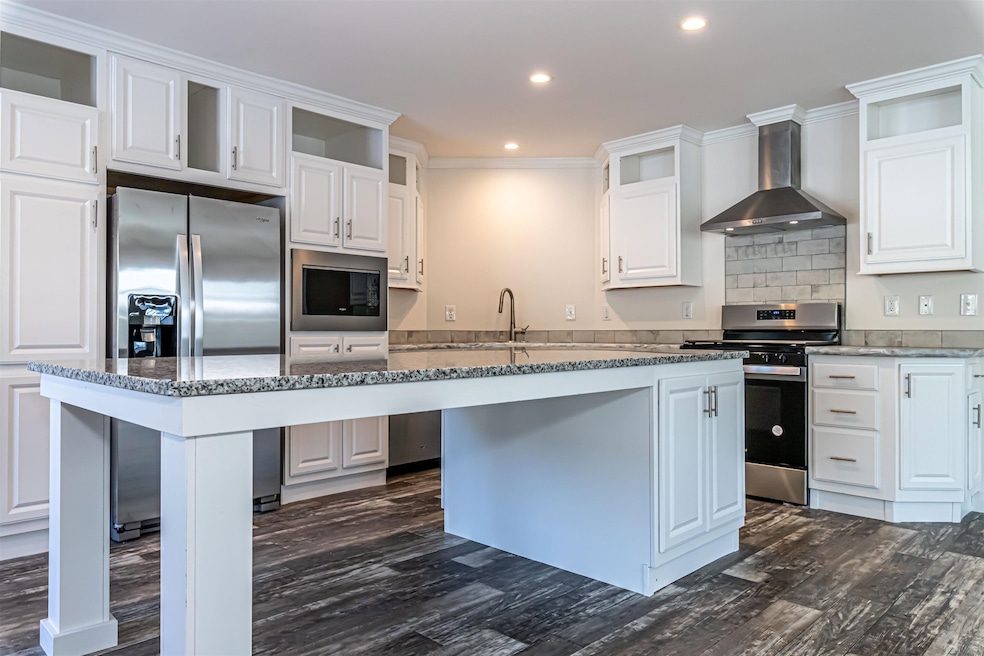 93 Osprey Rd, Alton, NH 03809 - photo 1