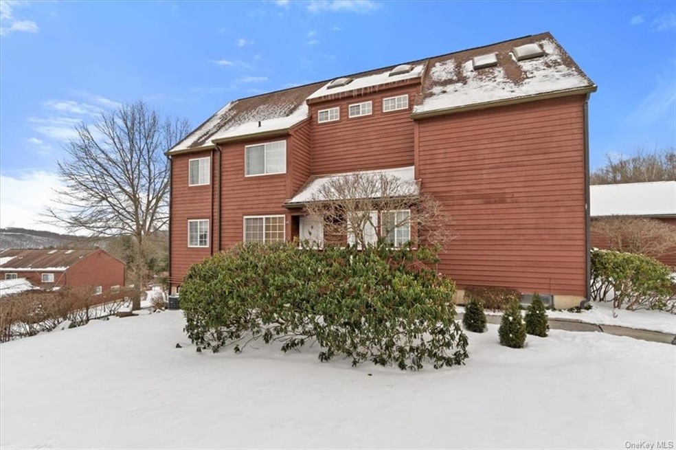 701 Orchard Hill Ln unit 9701B, Brewster, NY 10509 - photo 1