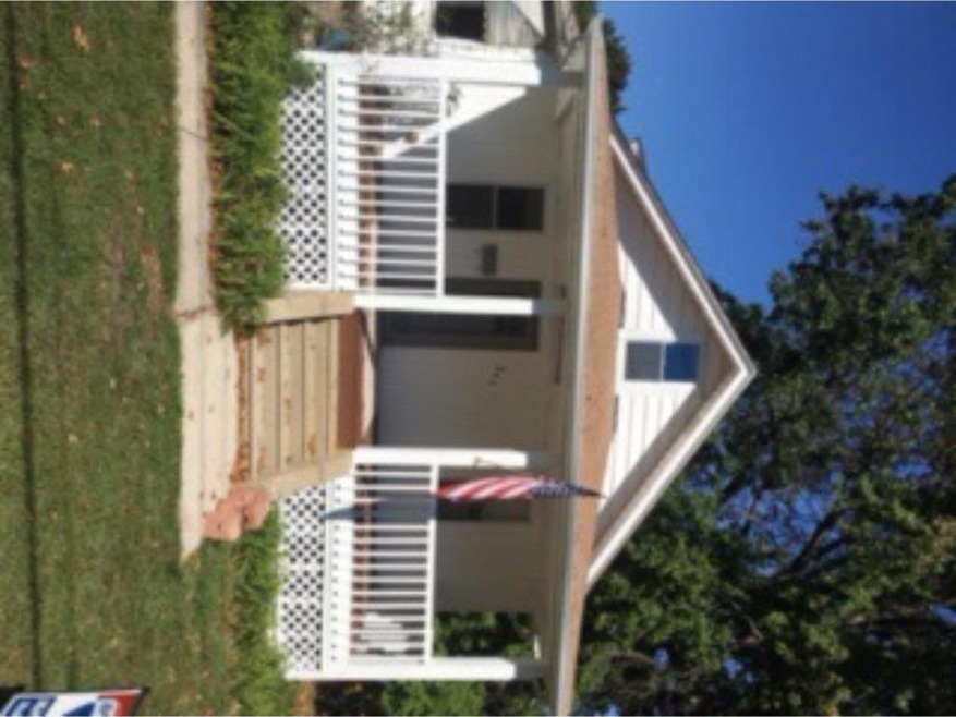 311 Gradwell Ave, Maple Shade, NJ 08052 - photo 1