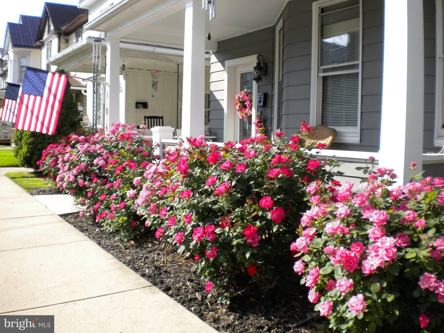 104 W Piedmont St, Keyser, WV 26726 - photo 1