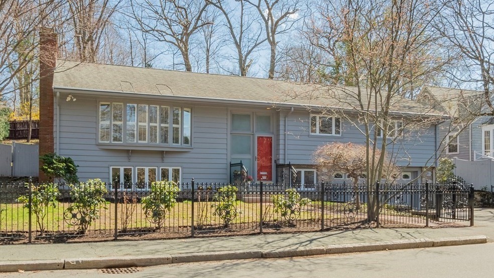 339 Puritan Rd, Swampscott, MA 01907 - photo 1