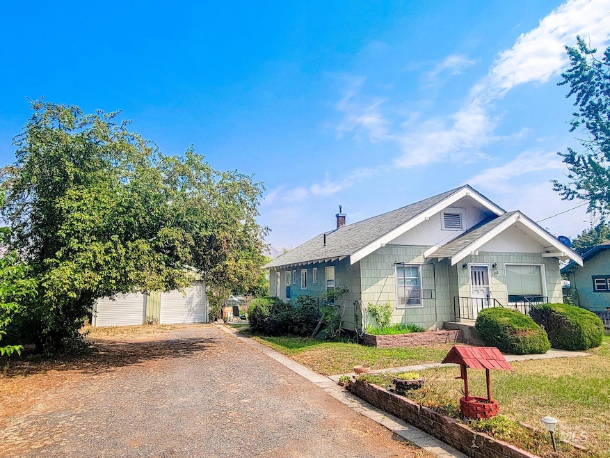 For Sale $285,000
