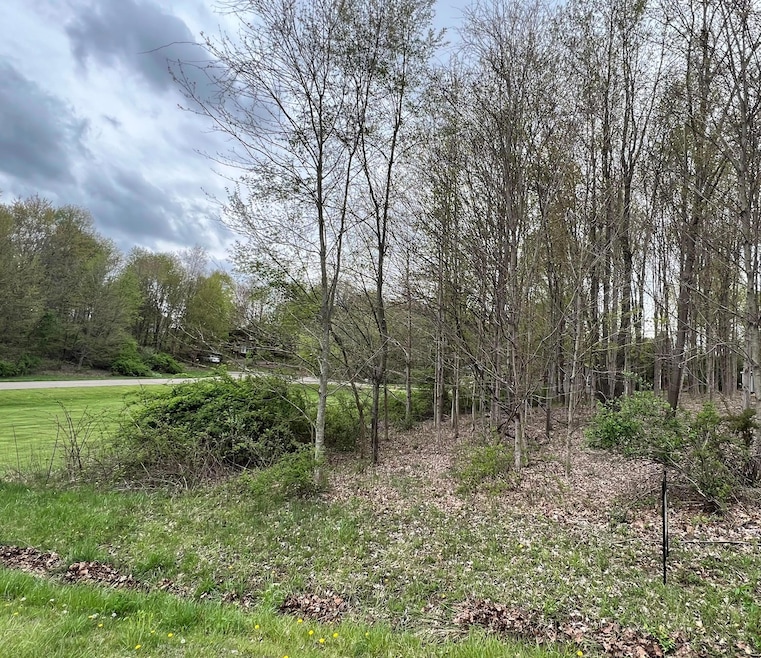 816 Royal Cir, Howard, OH 43028 - photo 1