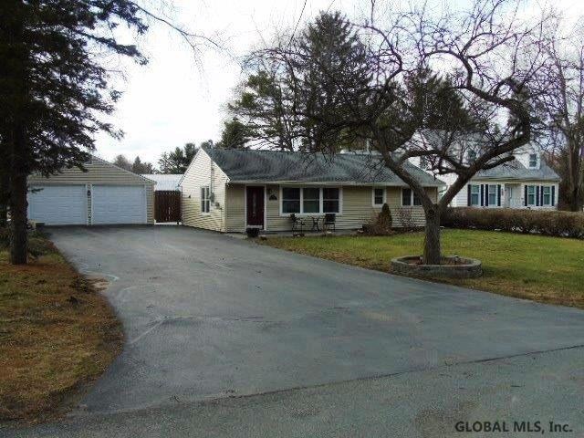 24 Willow Ln, Wynantskill, NY 12198 - photo 1