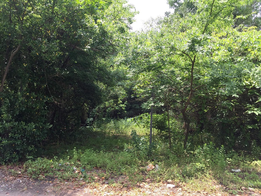 1328580000 1030 E 24th