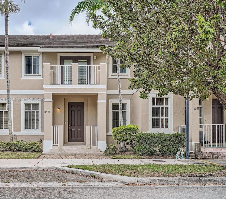13945 SW 279th Ln unit 13945, Homestead, FL 33032 - photo 1