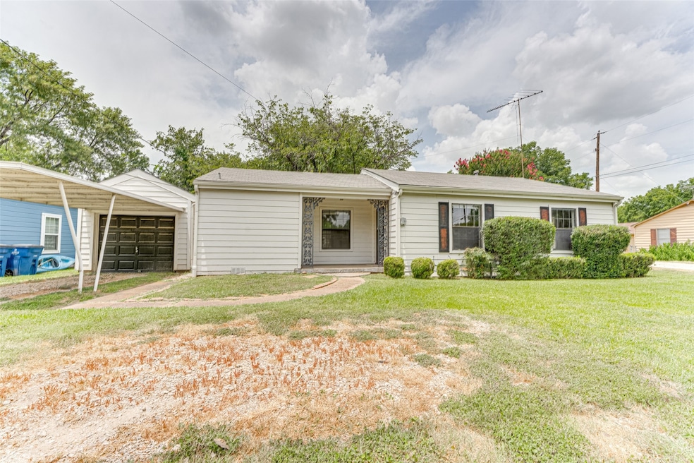 Under Contract $195,000 • Co-Listing Agent