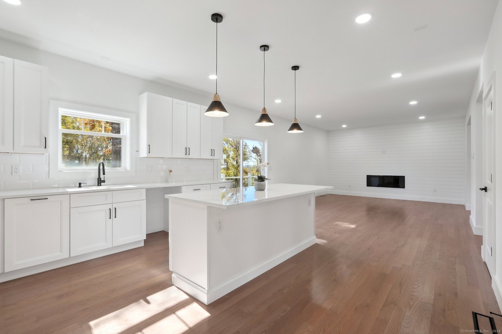 home similar to photos