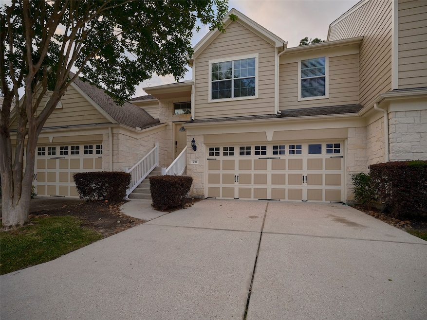 Welcome home to 13600 Breton Ridge 21B.