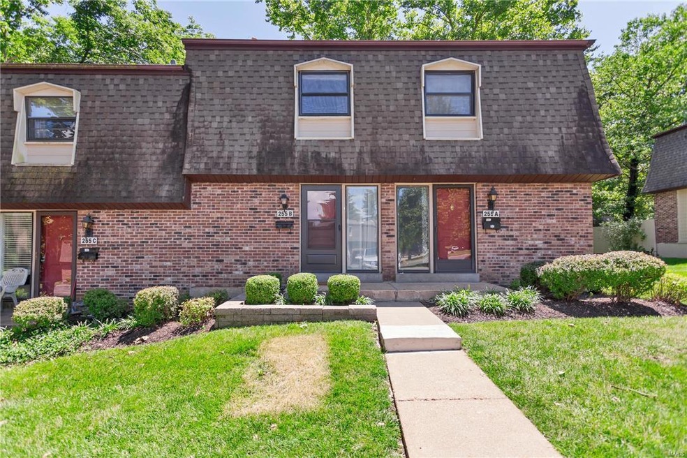 Welcome to 255 Glandore, B!