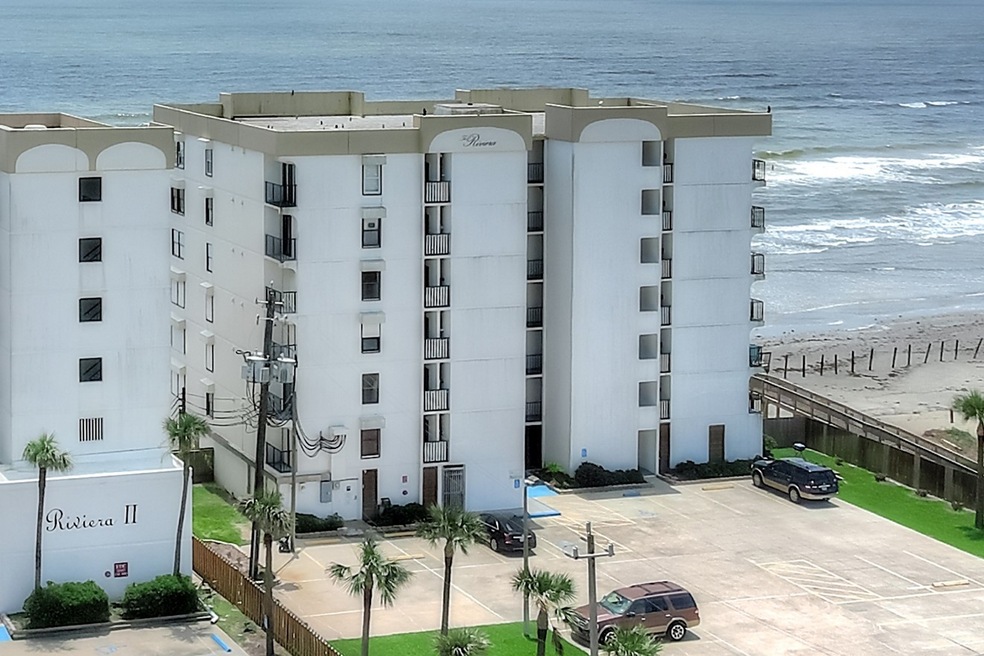 Welcome to Riviera Condominiums!