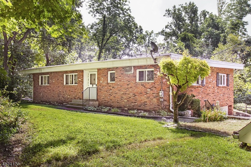 8 Overlook Way, Hackettstown, NJ 07840 - photo 1