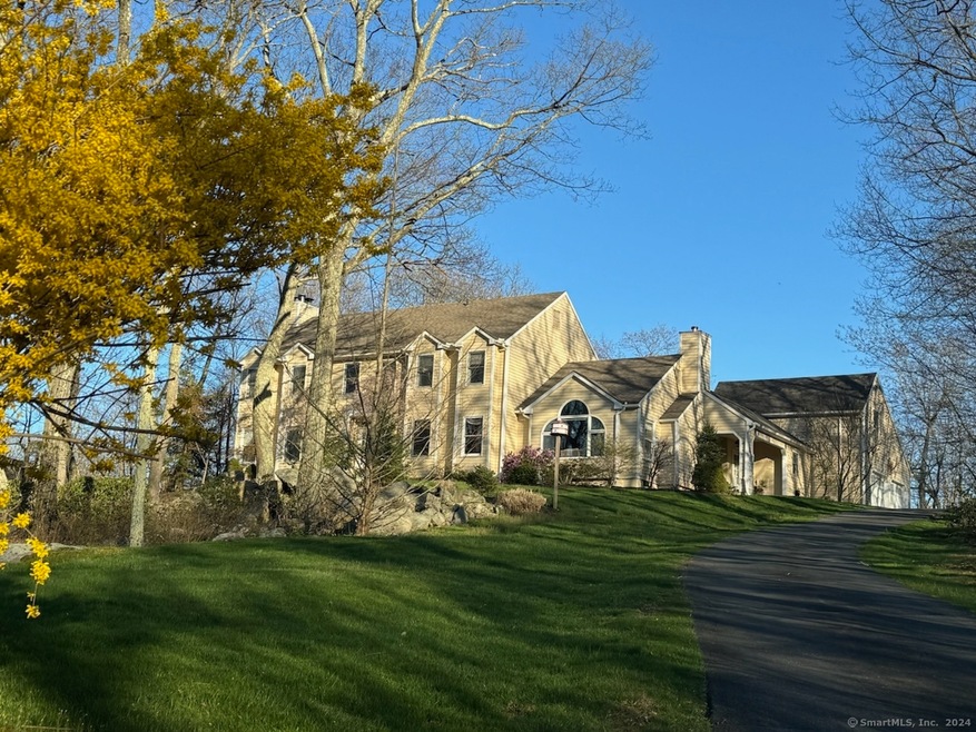 3 Mountain Laurel Dr, New Fairfield, CT 06812 - photo 1