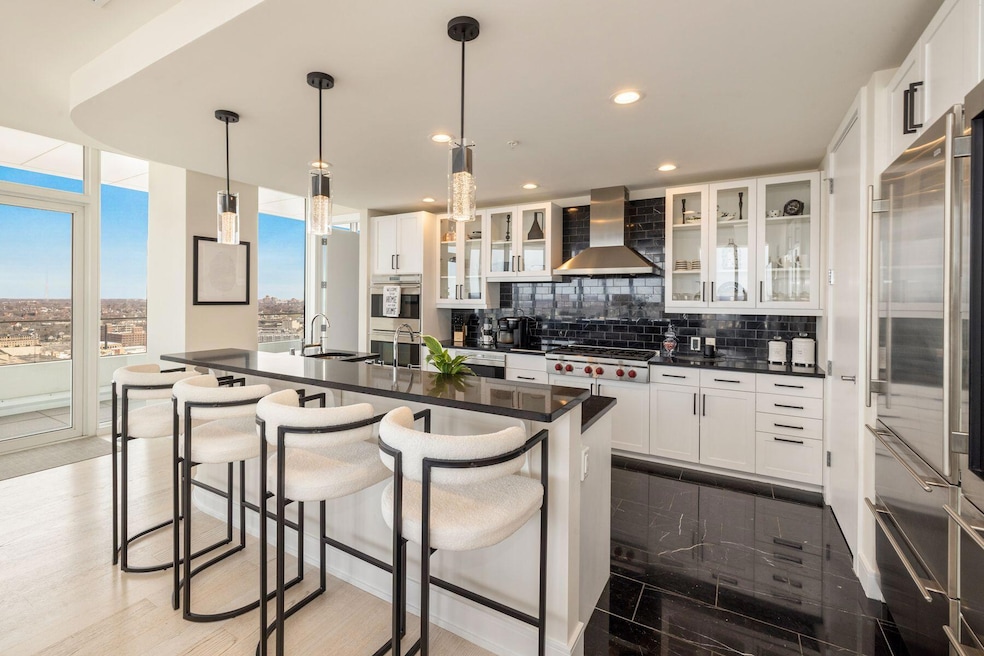 1141 N Martin L King Jr Dr unit 3002, Milwaukee, WI 53203 - photo 1