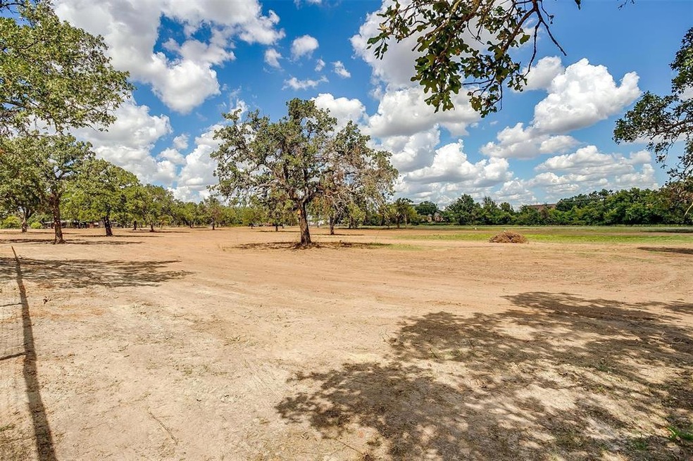 Lot 4 Fm-1885, Weatherford, TX 76088 - photo 1