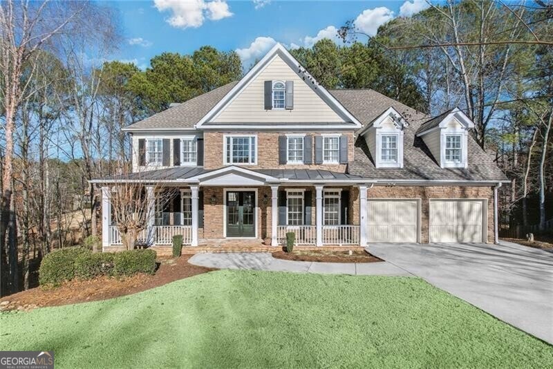 Great curb appeal!