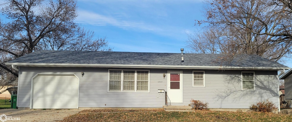 1809 E Locust St, Algona, IA 50511 - photo 1