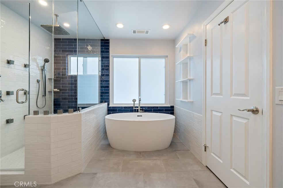 Sold $1,375,000 • Co-Listing Agent