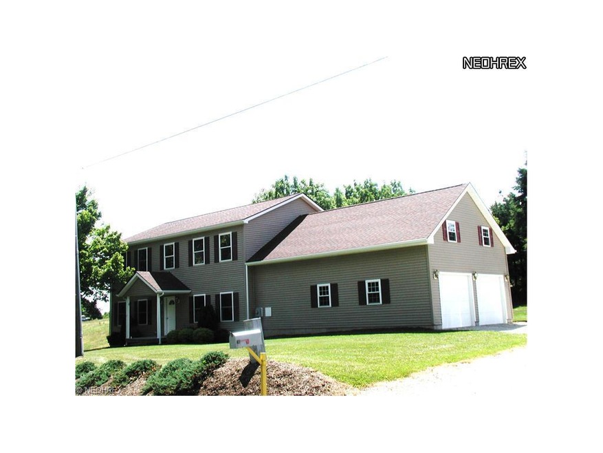 Wonderful family home on 1.5 Acres!!