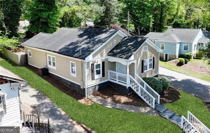 Bird's eye view of great home in a sweet part of t
