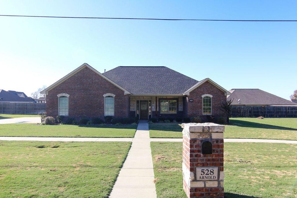528 Arnold Ln, Texarkana, TX 75503 - photo 1