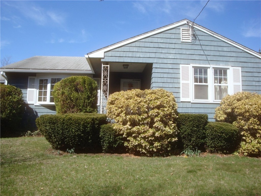 368 Market St, Warren, RI 02885 - photo 1